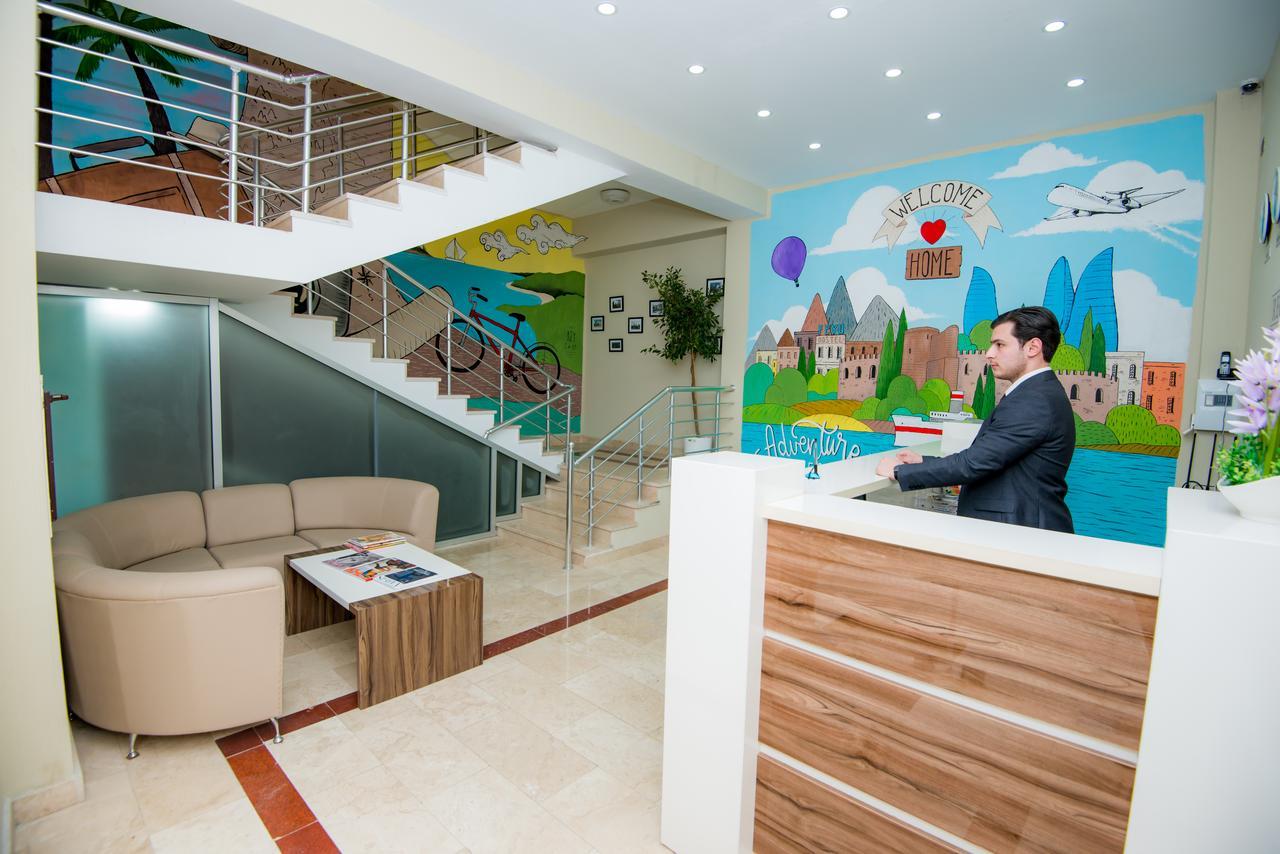 Feyu Hostel Baku Exteriör bild