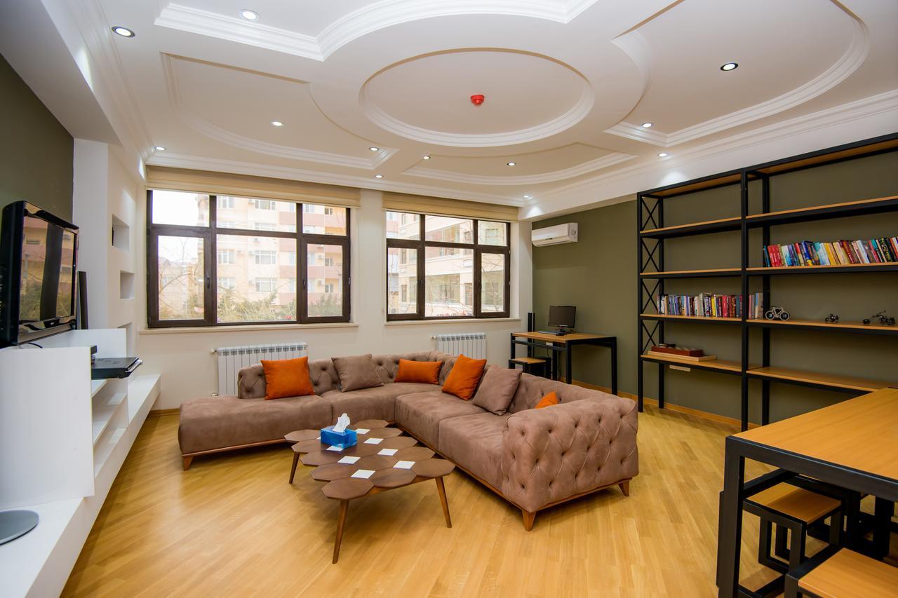 Feyu Hostel Baku Exteriör bild